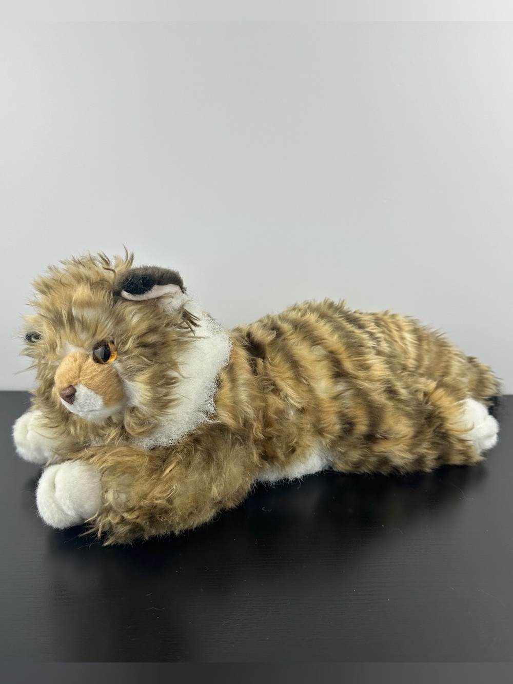Aurora Rare Maine Coon Kitty Cat 13” Orange Eyes Striped Fuzzy Plush